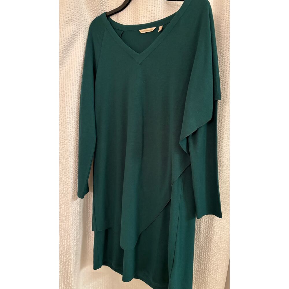 Soft Surroundings Marla Dress
Petite Medium Green Asymmetrical Tunic Knit Travel